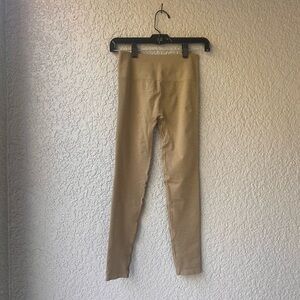 NWT alphalete amplify legging not gold size medium